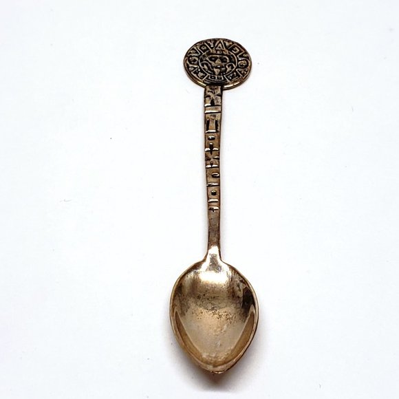 Vintage 925 Silver Spoon Taxco Mexico Souvenir Aztec Design 5.2g 3.5" - Picture 2 of 7